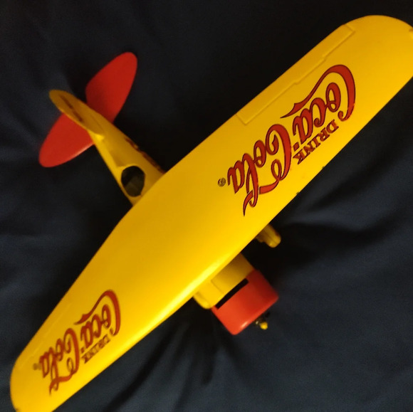 Coca-Cola plane bank - Picture 2 of 7